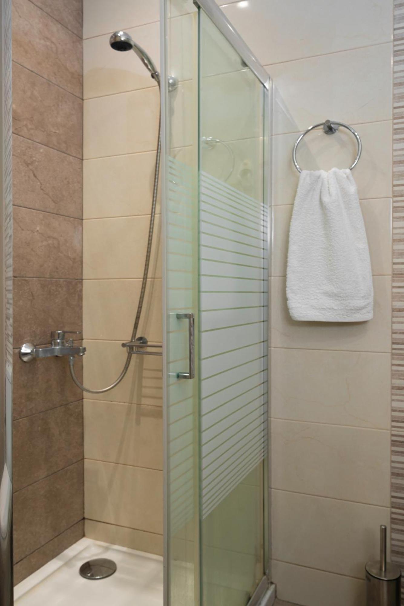 Neon Apartment, Modern, High Quality, Central Apt, Heraklion City Dış mekan fotoğraf